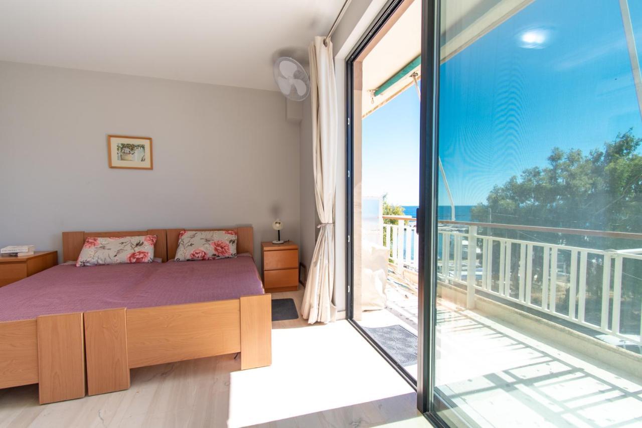 Lavish & Spacious Apt With Stunning Seaview, 10 Min Ath Airport Artemi Extérieur photo